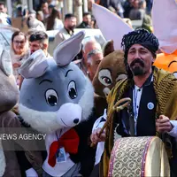 کارناوال افتتاحیه جشنواره بین‌المللی تئاتر خیابانی مریوان