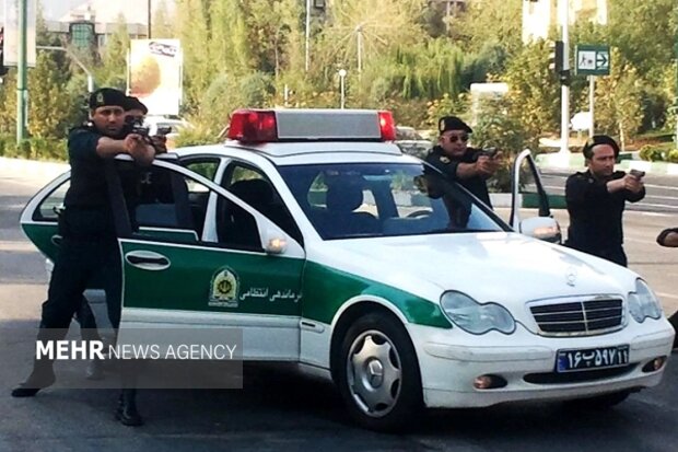 دستگیری باند ۴ نفره سارقان مسلح در عملیات ضربتی پلیس زاهدان
