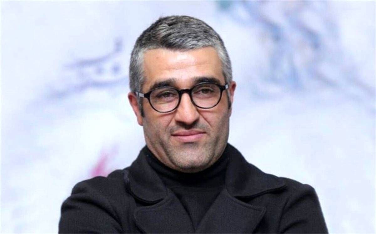 سلفی پژمان جمشیدی با یک پرسپولیسی بعد از آزادی