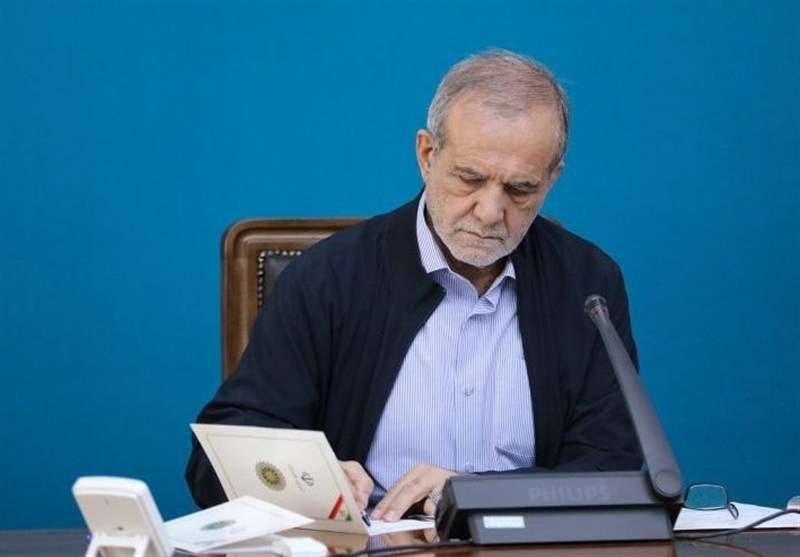 پیام تسلیت رئیسجمهور در پی درگذشت مادر 3 شهید دفاع مقدس استان فارس