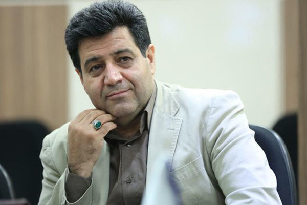 طعنه سلاح‌ورزی به معترضان در مجلس: «مرگ بر فریدون» گفتند تا روحانیت را هدف نگیرند!