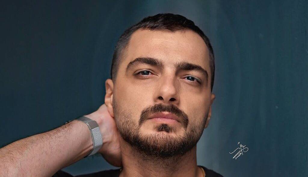 بازیگر «شغال» به سبک نوید محمدزاده تیپ زد!