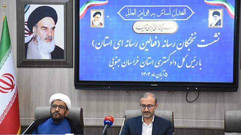 حضرت زینب آموزگار بصیرت و الگویی برای روایتگری حقیقت است