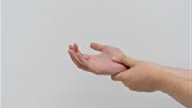دلایل و خطرات ورم انگشتان