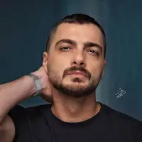 بازیگر «شغال» به سبک نوید محمدزاده تیپ زد!