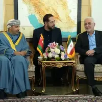 وزیر کشور عمان در دیدار با مومنی: روابط ایران و عمان رو به محکمتر شدن است