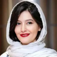 چهره ها/ عکس متفاوت پردیس احمدیه با یک گلدان زیبا