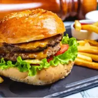 مغز ما در چند صدم ثانیه و پیش از آنکه خودمان بفهمیم، غذاها را انتخاب میکند