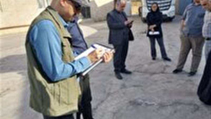 یک واحد صنعتی در قم به دلیل ایجاد آلودگی هوا پلمب شد
