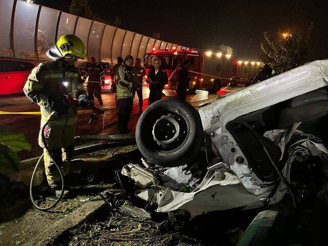 تصادف مرگبار پژو ۲۰۶ در بزرگراه حکیم؛ ۲ جوان جان باختند