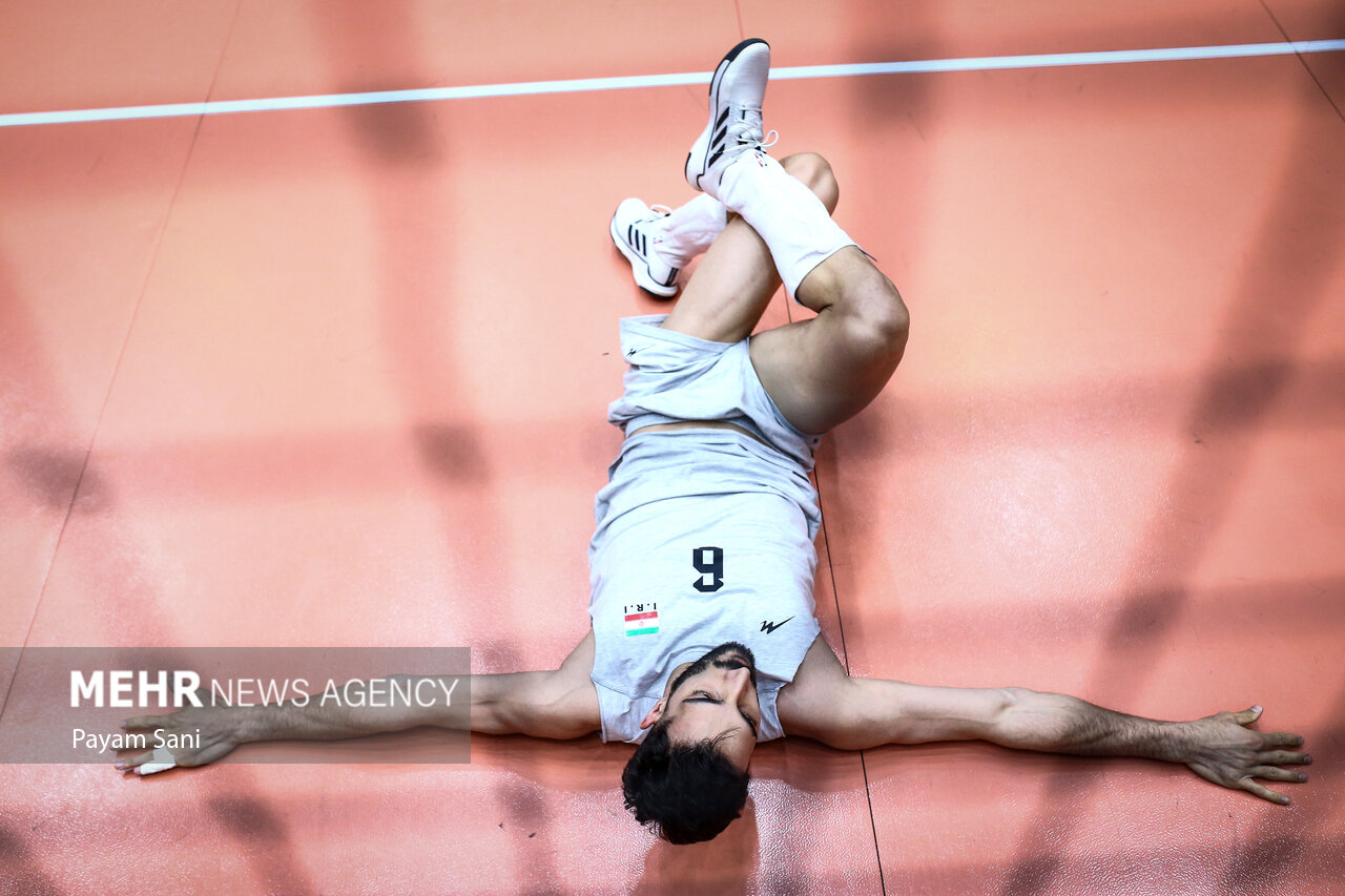 تمرین مردان والیبال ایران پیش از اعزام به ریاض