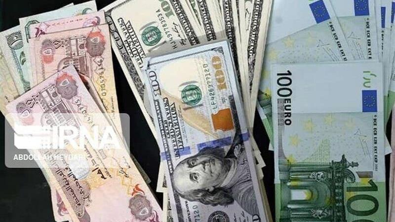 محکومیت ۴۱ میلیارد ریالی برای متخلفان ارزی در قم