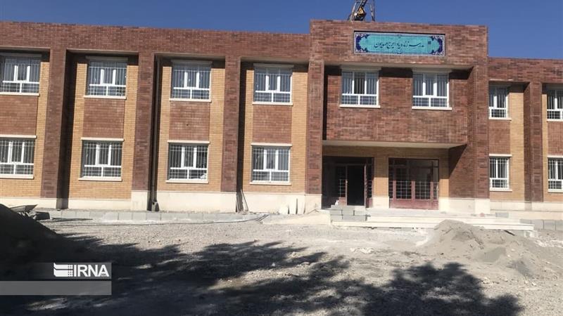 هیچ دانشآموزی نباید از آموزش محروم بماند؛ اجرای ۱۲۴ پروژه مدرسهسازی در ایلام