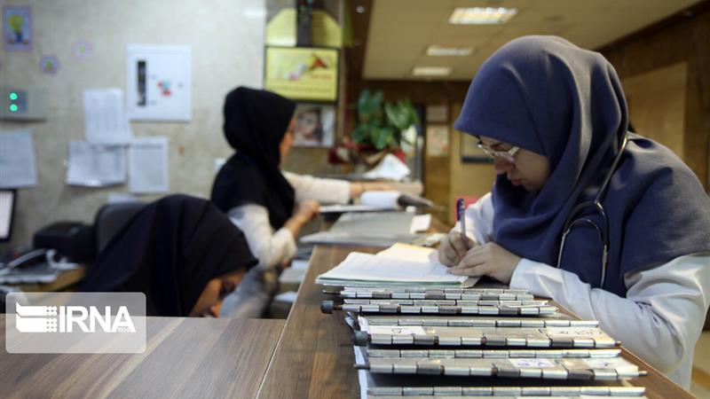 همدلی پرستاران البرزی با ایتام / ۳۹۰ فرشته سپیدپوش پناه کودکان نیازمند شدند
