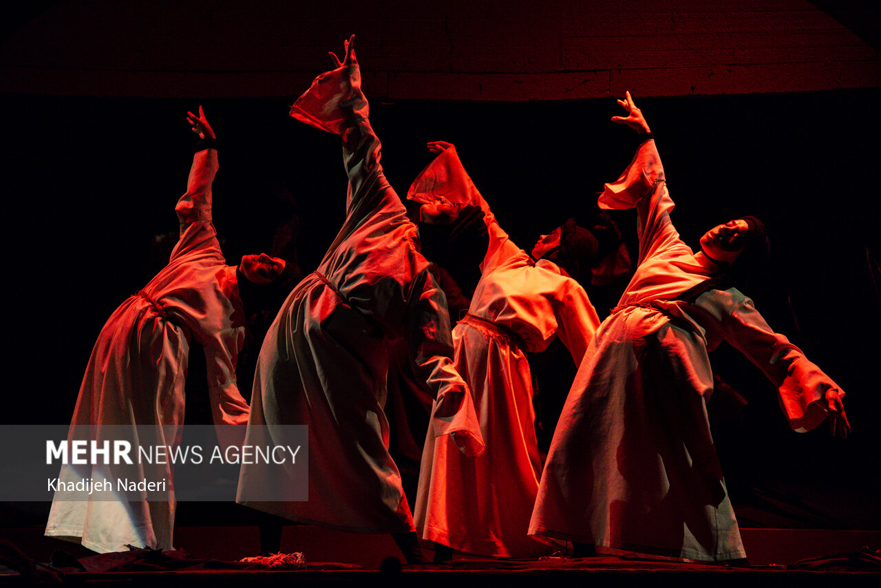 اجرای نمایش «یک تن» در اصفهان