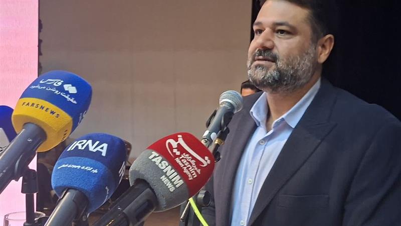 نماینده مجلس: محیطبانان با عشق و تعهد در پاسداری از طبیعت ایفای نقش میکنند