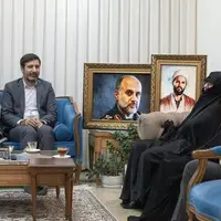 دیدار سخنگوی شورای نگهبان با خانواده شهیدان رشید