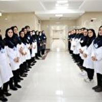 فشار کاری و حقوق پایین، علت اصلی خروج پرستاران یزدی از سیستم درمانی است