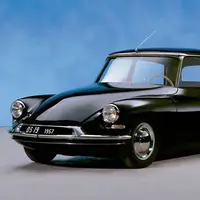 خودروی عجیبی که با سه چرخ هم راه میره!!!!