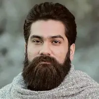 علی زندوکیلی از تجربه حضور در تئاتر نبرد رستم و سهراب می گوید