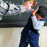 تنبیه بدنی، دانشآموز بوکانی را راهی بیمارستان کرد