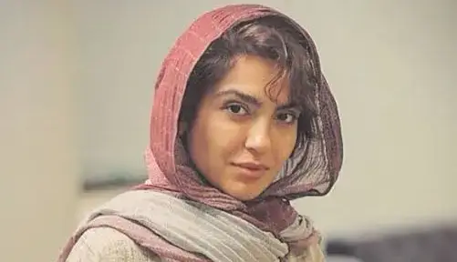 چهره ها/ قاب احساسی و خانوادگی مونا کرمی پربازدید شد