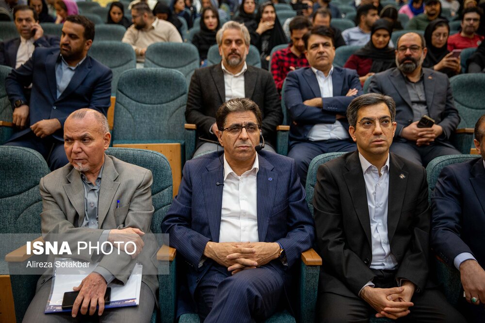 نشست خبری مدیرعامل شرکت شستا