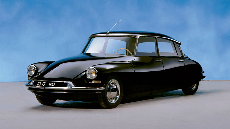 خودروی عجیبی که با سه چرخ هم راه میره!!!!