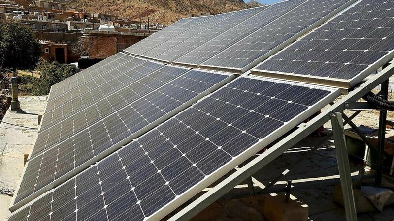 اختصاص ۳۶ درصد تسهیلات اشتغالزایی نهادهای حمایتی یزد به ساخت نیروگاههای خورشیدی