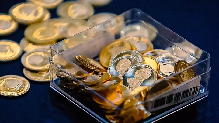 ریزش قیمتها در بازار طلا و سکه؛ دلار کوتاه نیامد