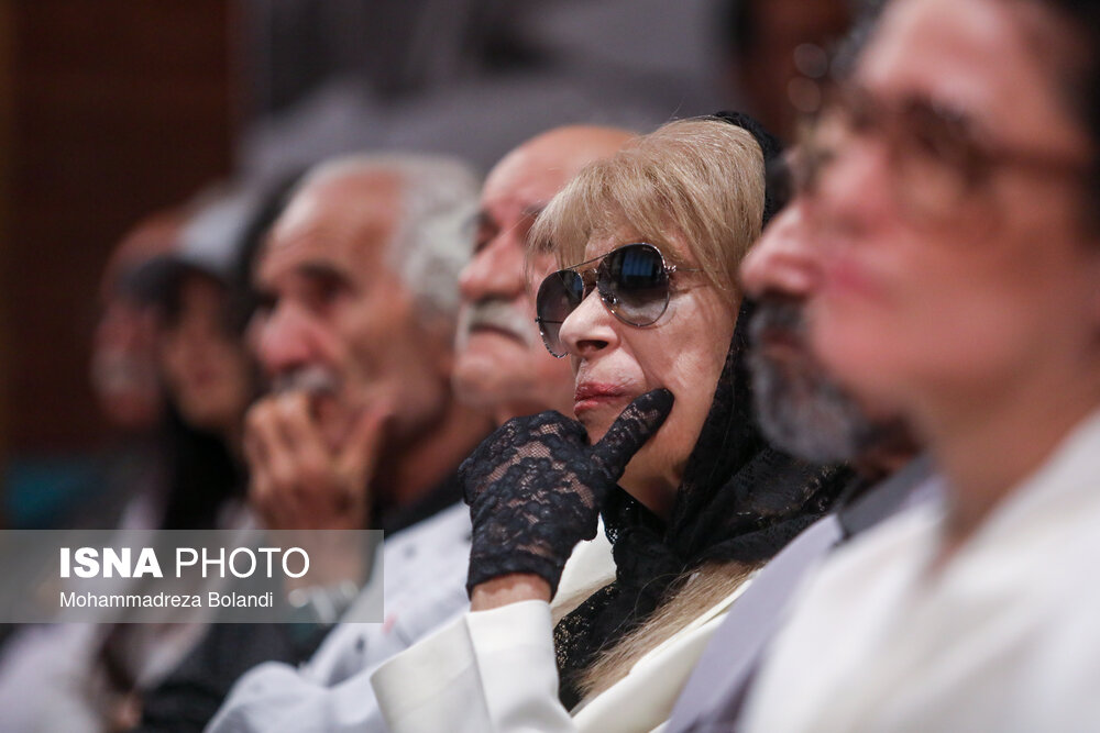 عکس/ مراسم یادبود «ناصر تقوایی»