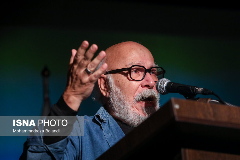 عکس/ مراسم یادبود «ناصر تقوایی»