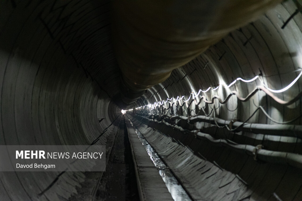 پروژه تونل در حال احداث انتقال آب هزارمسجد به مشهد