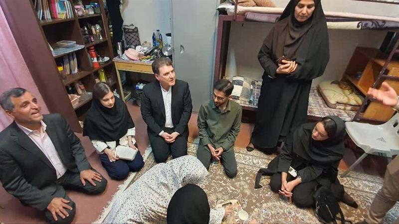 بازدید معاون سیاسی وزیر کشور از دانشگاه اصفهان و مجموعه خوابگاه‌های آن