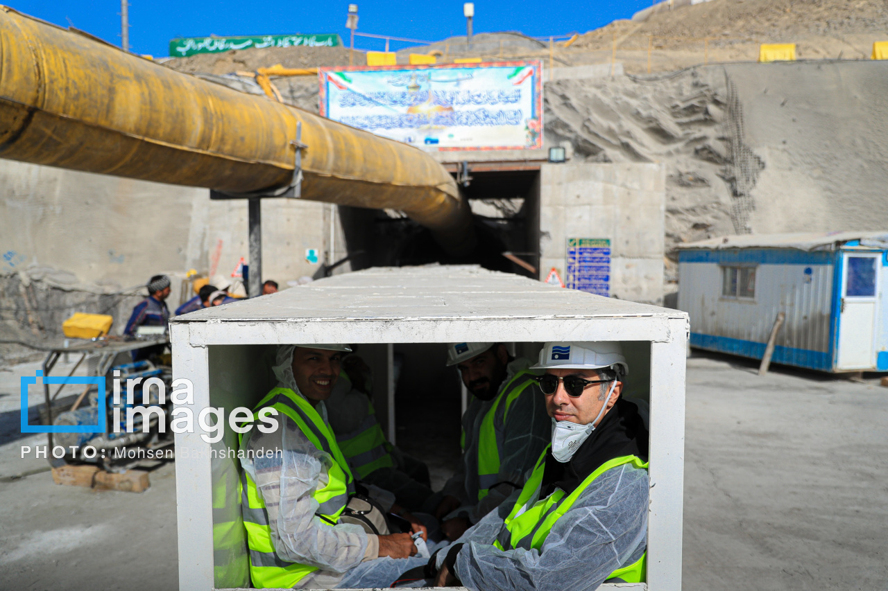 عکس/ اجرای طرح انتقال آب هزارمسجد به مشهد