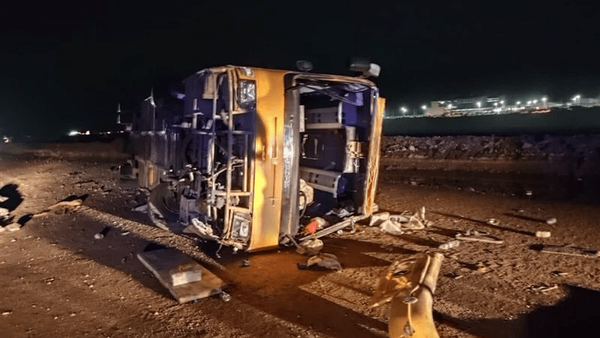 واژگونی خونین مینی‌بوس در ایلام با یک کشته و ۱۸ مجروح 