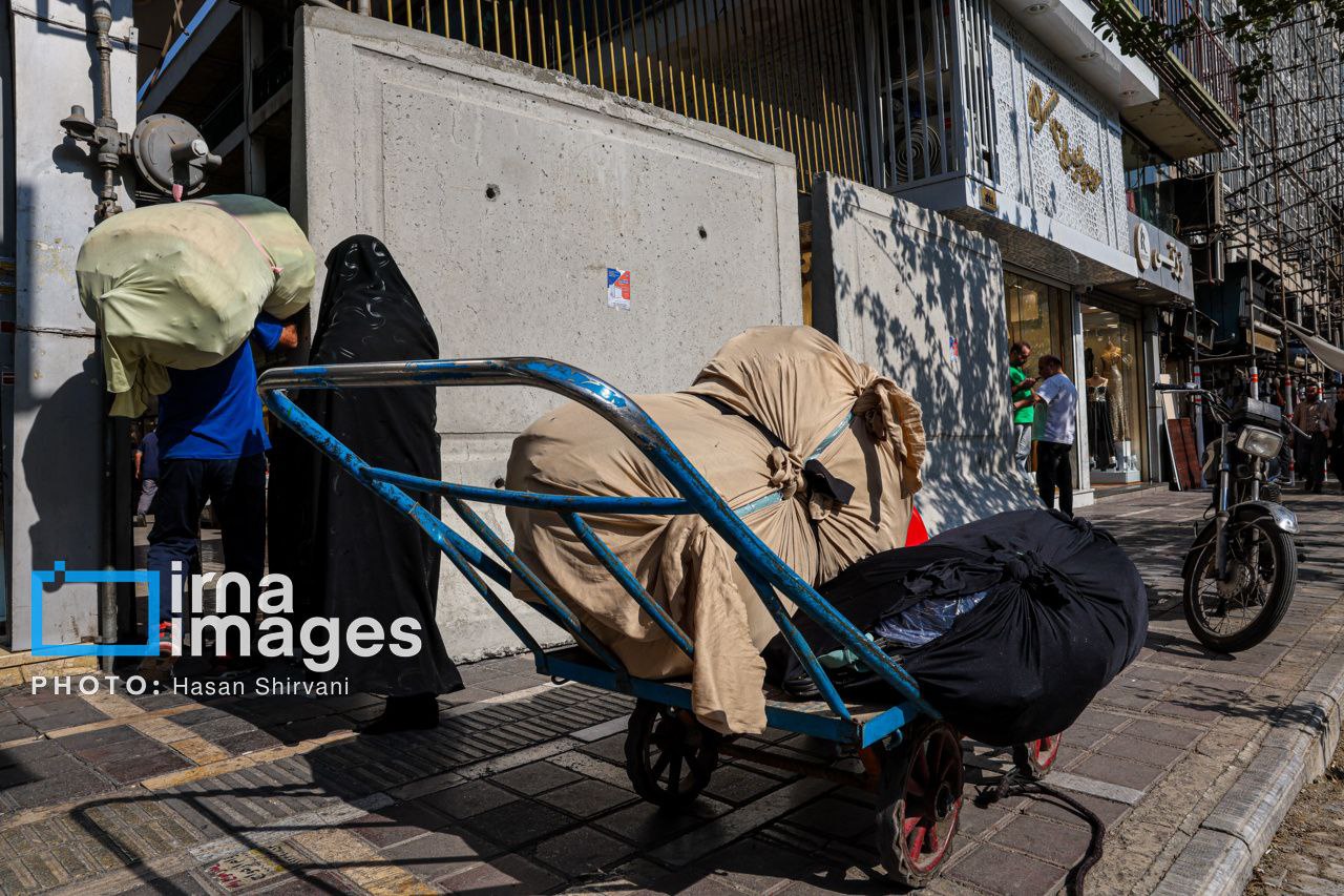 عکس/ پلمب مراکز تجاری «خیابان جمهوری»