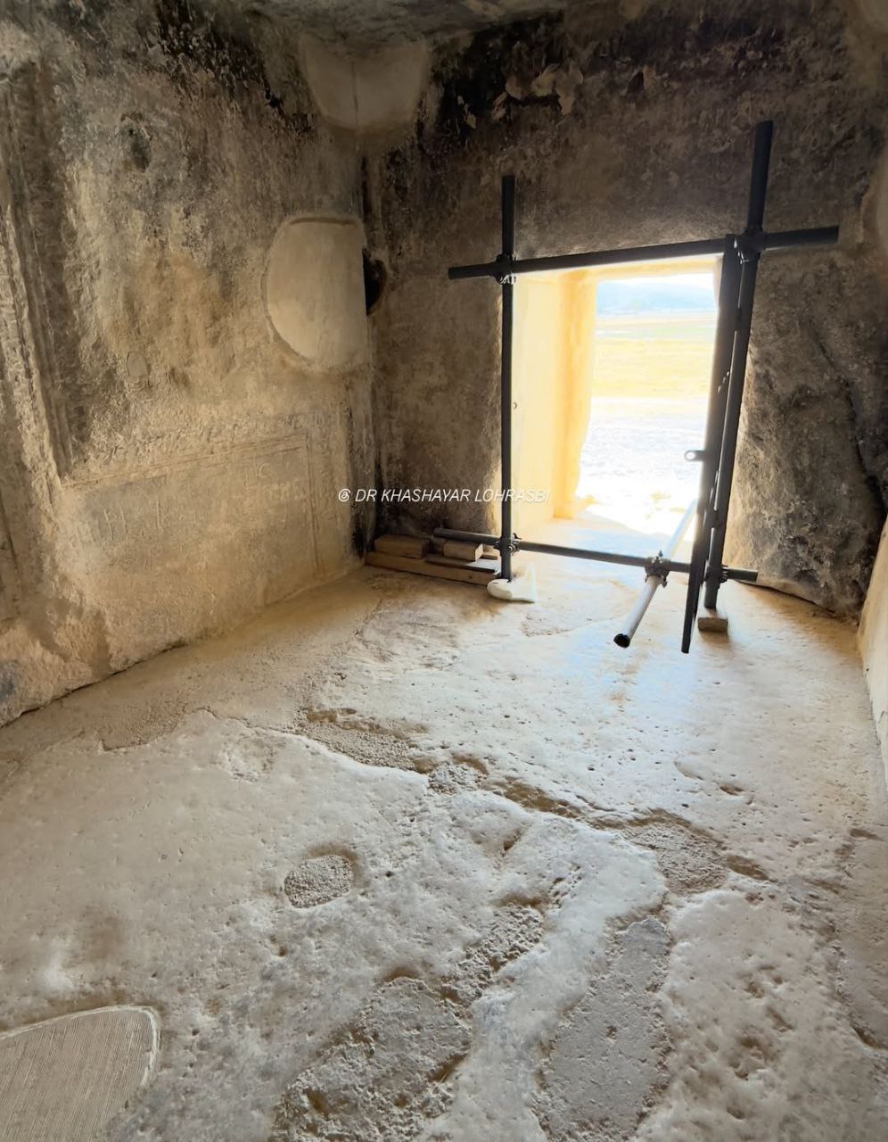 تصاویری از درون آرامگاه کوروش 