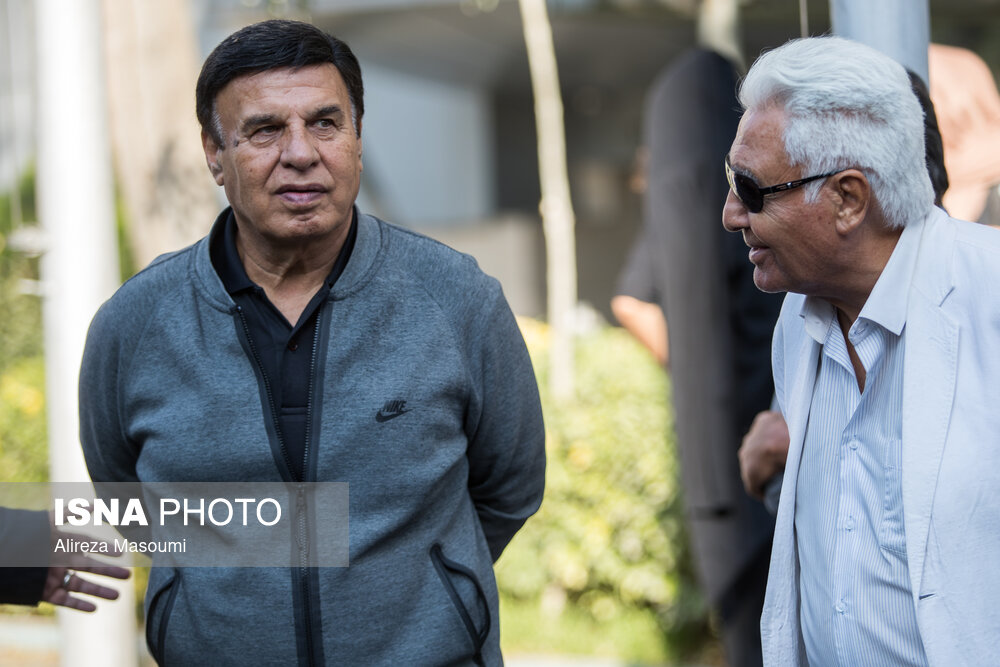 عکس/ مراسم تشییع پیکر «اکبر کارگرجم»