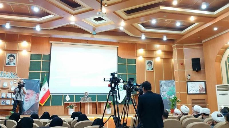 رشد علم و فناوری در کشور مرهون تلاش و جهتدهی رهبری انقلاب است