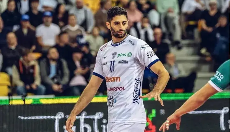 حسرت برد همچنان به دل میلاد عبادیپور ماند