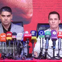 مراسم معارفه و امضای قرارداد اوسمار ویه را سرمربی پرسپولیس