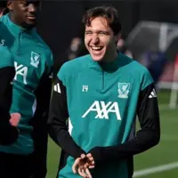 کیزا؛ از یاد رفتهای که قلب لیورپولیها را تسخیر کرد