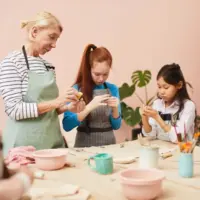 چگونه تفریحات و سرگرمیهای سالم به رشد شخصی کمک میکنند؟