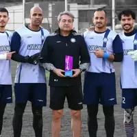 اقدام جالب گروسیان بعد از بهترین سیو ماه