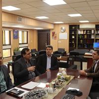 تمام توان خود را برای بازسازی سریع و ایمن مناطق زلزلهزده سپیدان به کار میگیریم