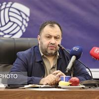 فوتبال ایران گرفتار سقفهای بیپایه شده است/چادرملو مسیر شفافیت را ادامه میدهد