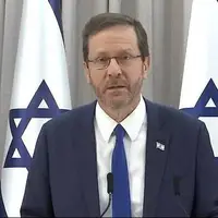 هرتزوگ در افتتاح کنگره جهانی صهیونیسم: صهیونیستها بهترین نوع بشر هستند!