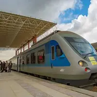 افزایش قطارهای ۴ ستاره همدان - مشهد
