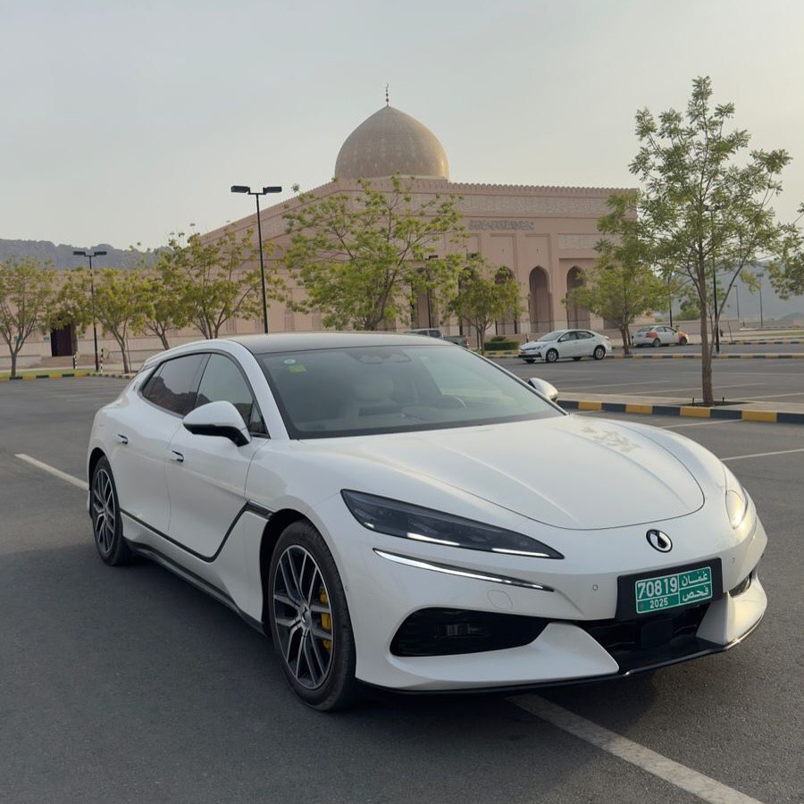 دنزا Z9 GT؛ پرچمدار لوکس BYD با امکانات مرسدس بنز در عمان چقدر قیمت دارد؟